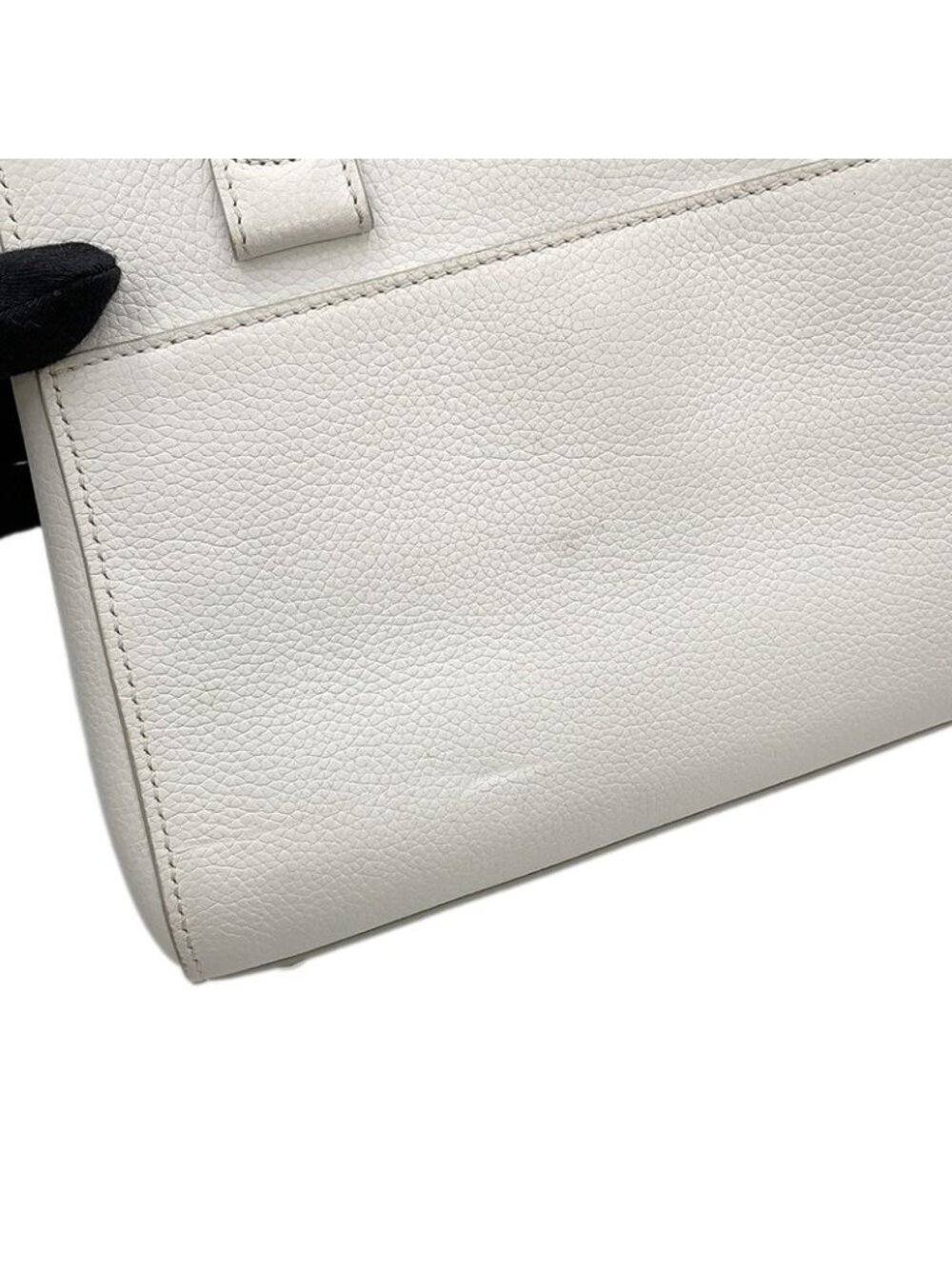 Chanel Handbag CC Logo Neo Executive Small 2-Way White - Picture 7 of 10